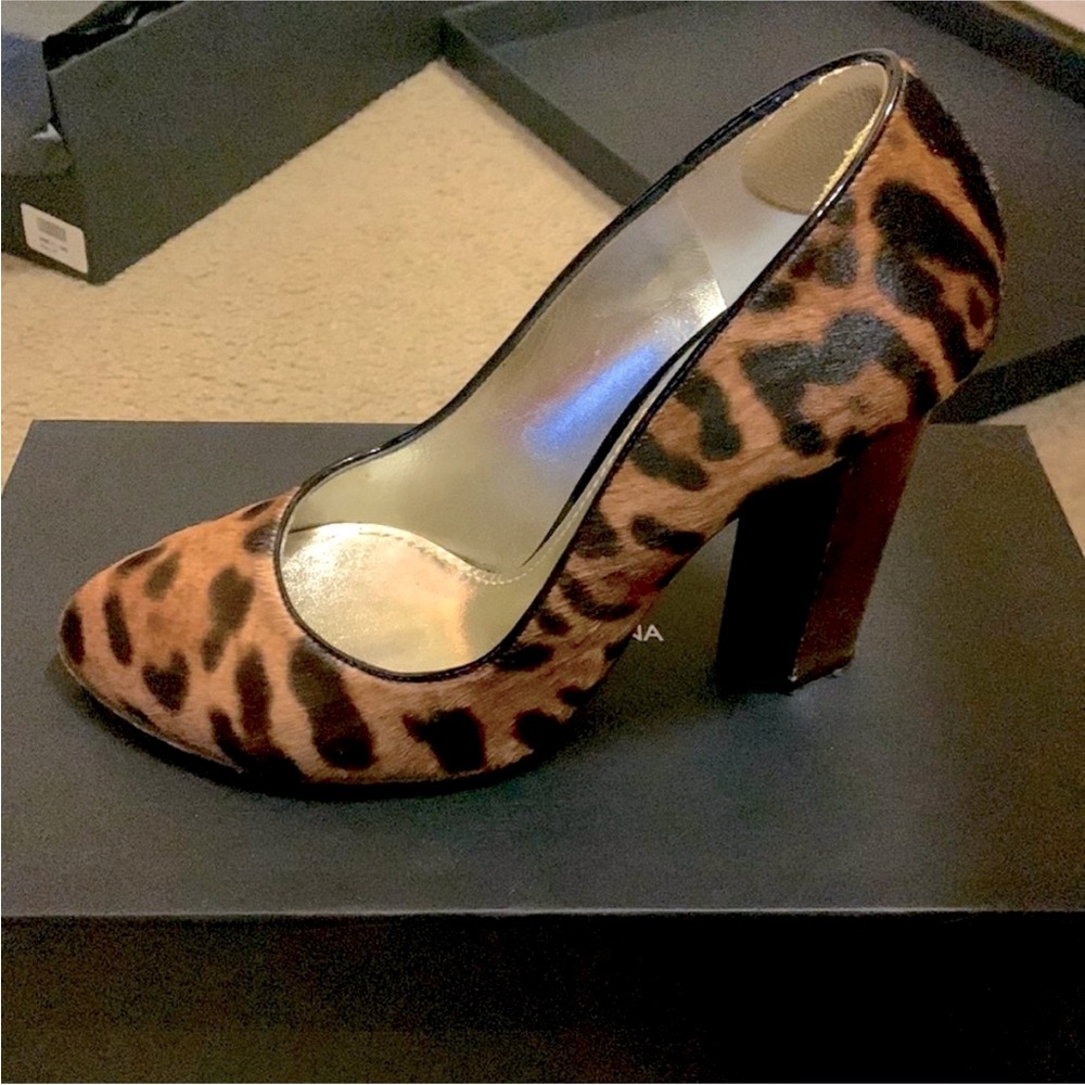 Dolce and Gabbana animal print pumps